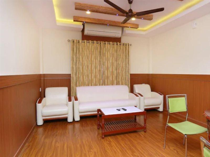 Capital O 14702 Kovilakam Residency Thrissur Exterior foto