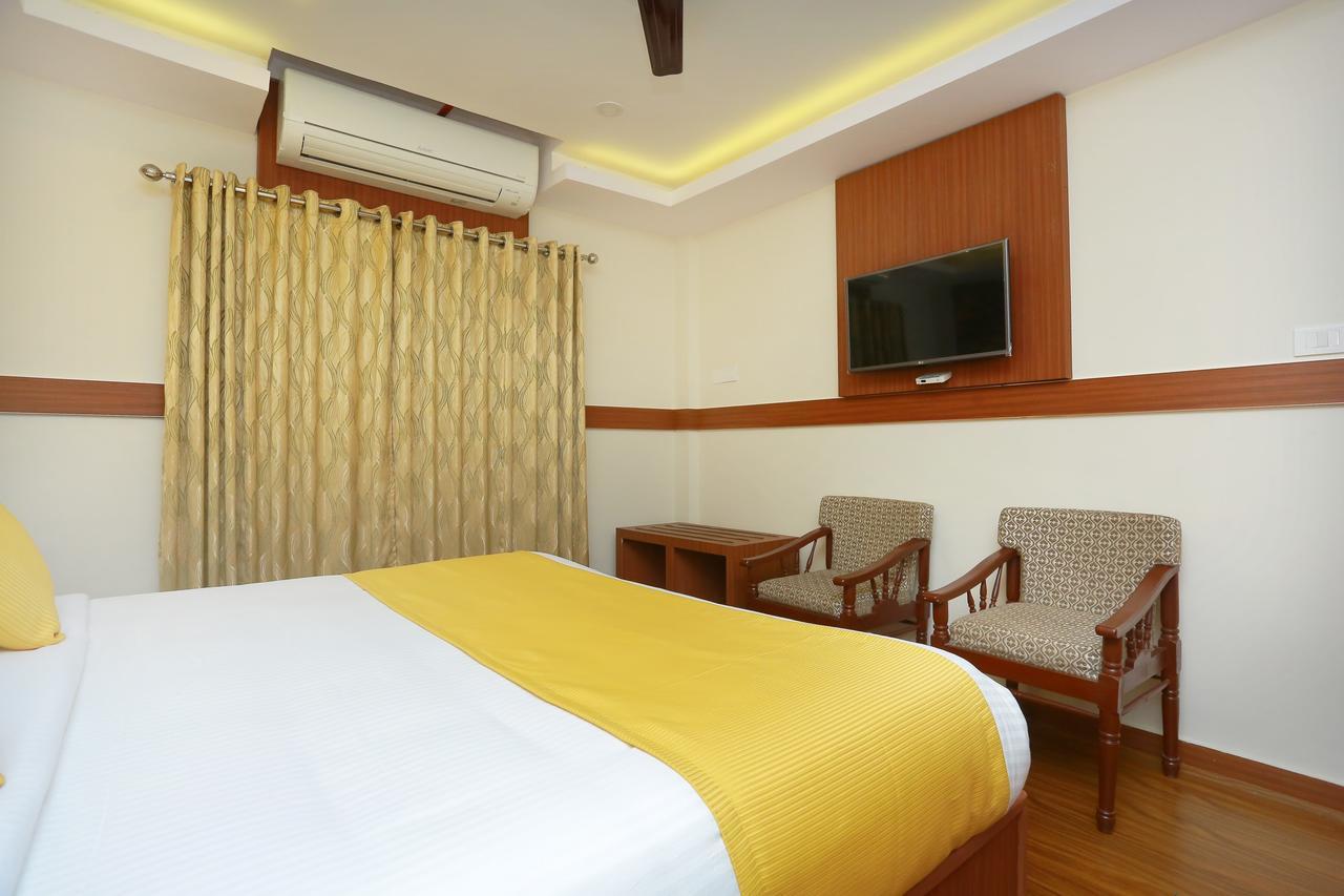 Capital O 14702 Kovilakam Residency Thrissur Exterior foto